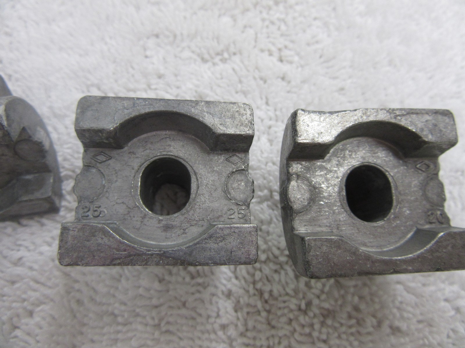 NOS 19751978 Torino Cougar 460 Engine Valve Rocker Arm Fulcrum Seat (4