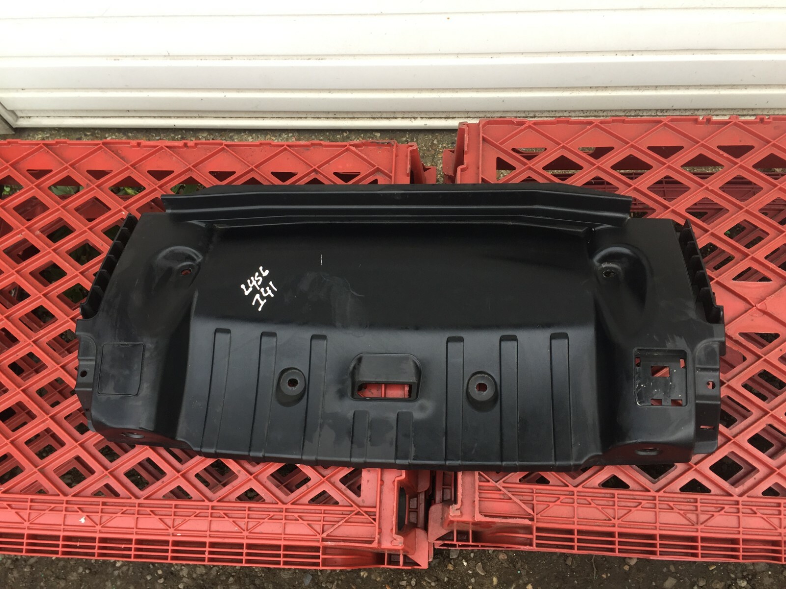 BMW Z4 Series E89 S-drive Boot Interior Trim Panel 9128476 for  