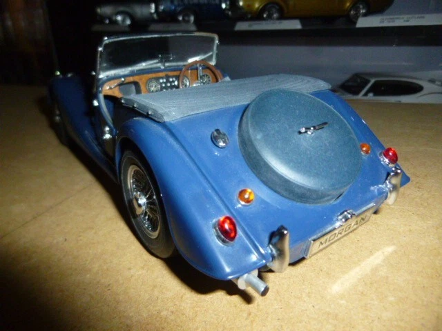 MORGAN PLUS 4 SUPER SPORT KYOSHO 1/18 - Photo 4/4
