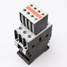 Siemens 3RT1025-1B..4-3MA0 Contactor de potencia con 3RH1921-1HA22-3AA1