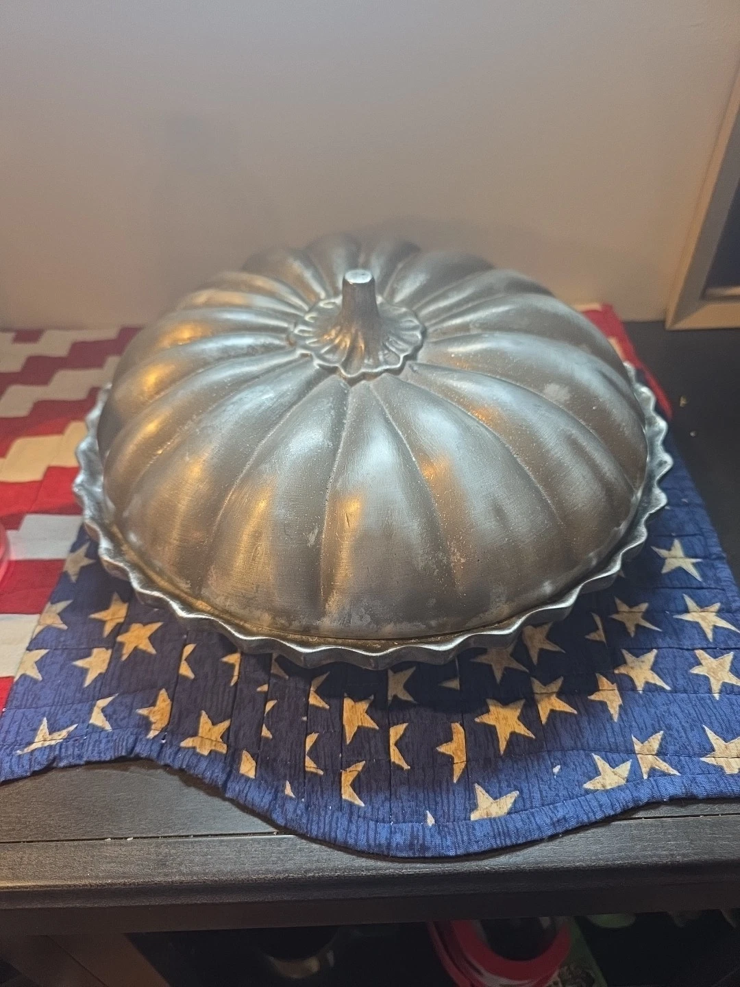 Fabulous Pewter Pumpkin Pie/ Appetizer/ Casserole Serving Dish