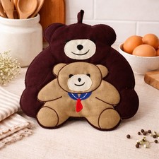 Vintage teddy bear pot holder by W-C Imports, 1985