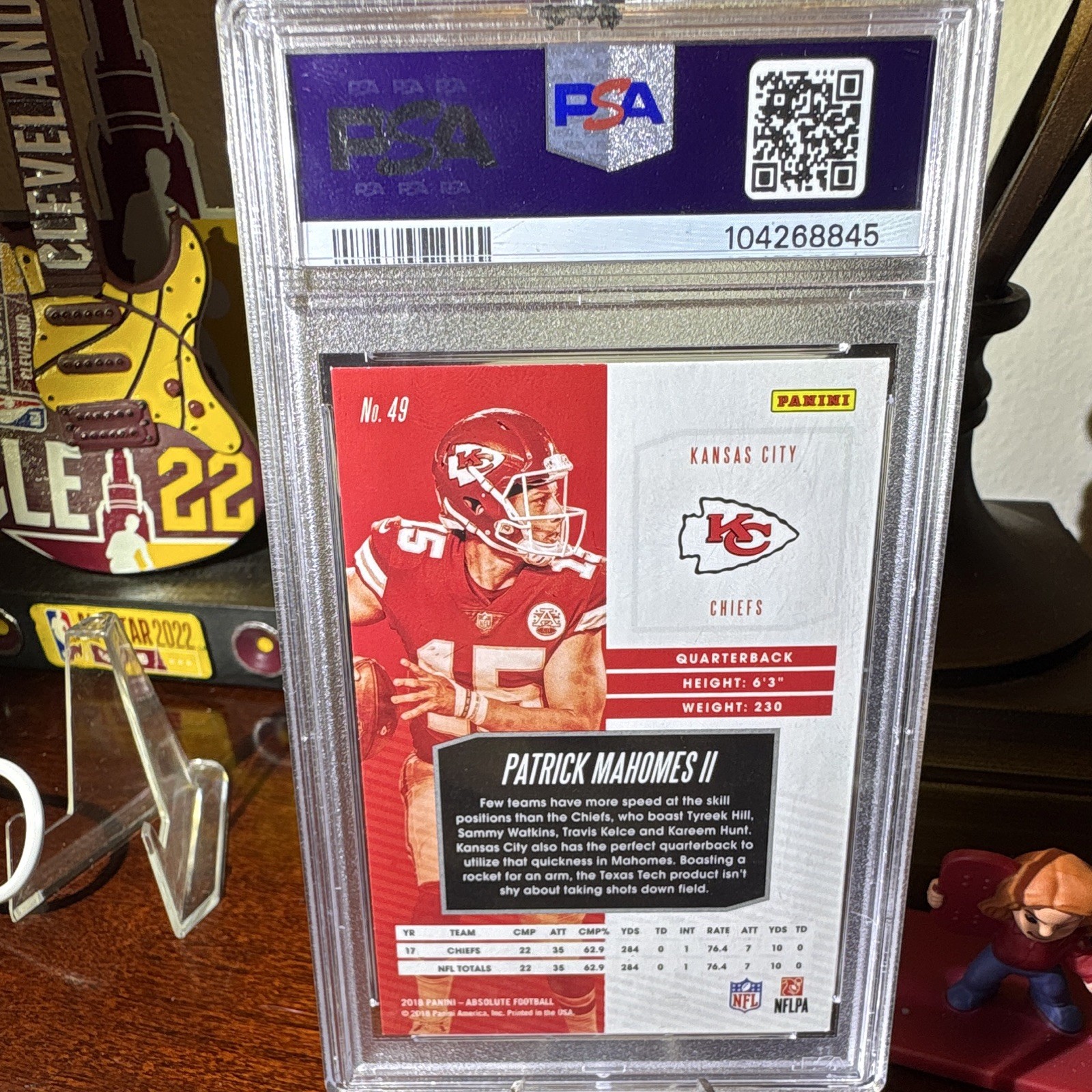 Panini 2018 Absolute Patrick Mahomes II Spectrum Gold #49 PSA 10 Chiefs view 3