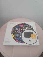 Wacom Intuos Creative Pen Tablet Set Graphics Pen, Small Black