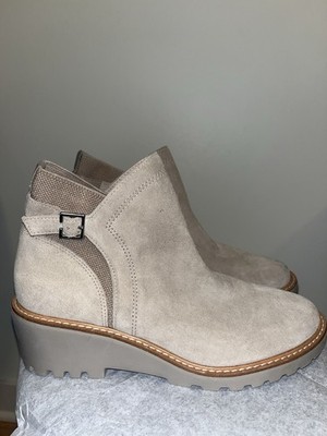 Tan Ankle Boots Suede By Gianni Bini- Size 9.5
