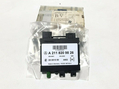 Mercedes-Benz E W211 Kofferraumdeckel hinten links Steuergerät A2118209826 NEU ORIGINAL