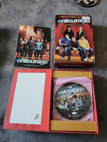 Entourage Complete Seasons 1-5 21 DVD Box Set Region 3 Missing Season 4 Disc 4 - Picture 7 of 11
