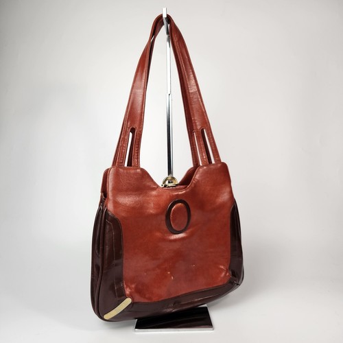 Lou Taylor VTG 70s Purse Hobo Boho Modest Old Money Feminine Minimalist Retro
