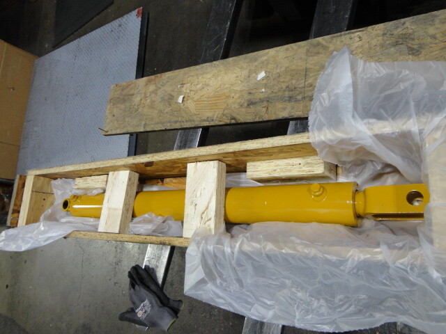 Picture 1 of 6