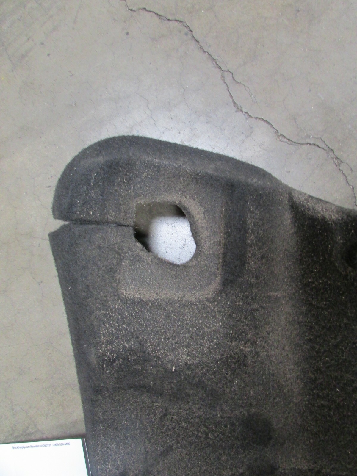 Maserati Quattroporte, Trunk Lid Carpet, Used, P/N 67002494