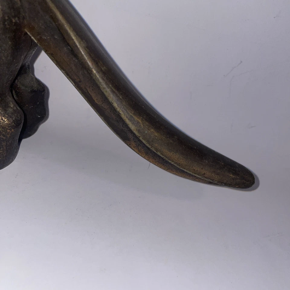 Antique Victorian Bronze Finished Oversized Dog Form Lever Nut Cracker 2kg 30cm - Image 4 of 4