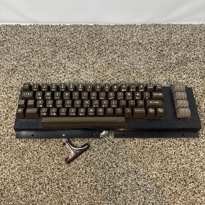 Commodore 64 64c Vic 20 Replacement Keyboard Only Complete Tested