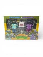 NECA Teenage Mutant Ninja Turtles Vacation Leonardo & Vacation Donatello TMNT