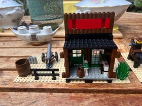 LEGO Set Ref 6765 - Gold City Junction - 1996 Western - 100% Complete