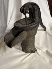 Antique Hand-Operated Cast Iron Water Pump Shallow Well Hand Pitcher Pump