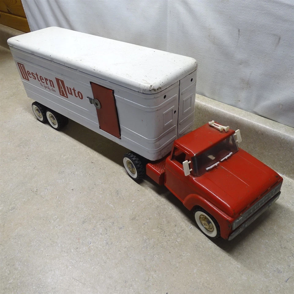 Vintage Structo Toys Western Auto Store Semi Truck And Trailer, 26" - Image 4 of 4