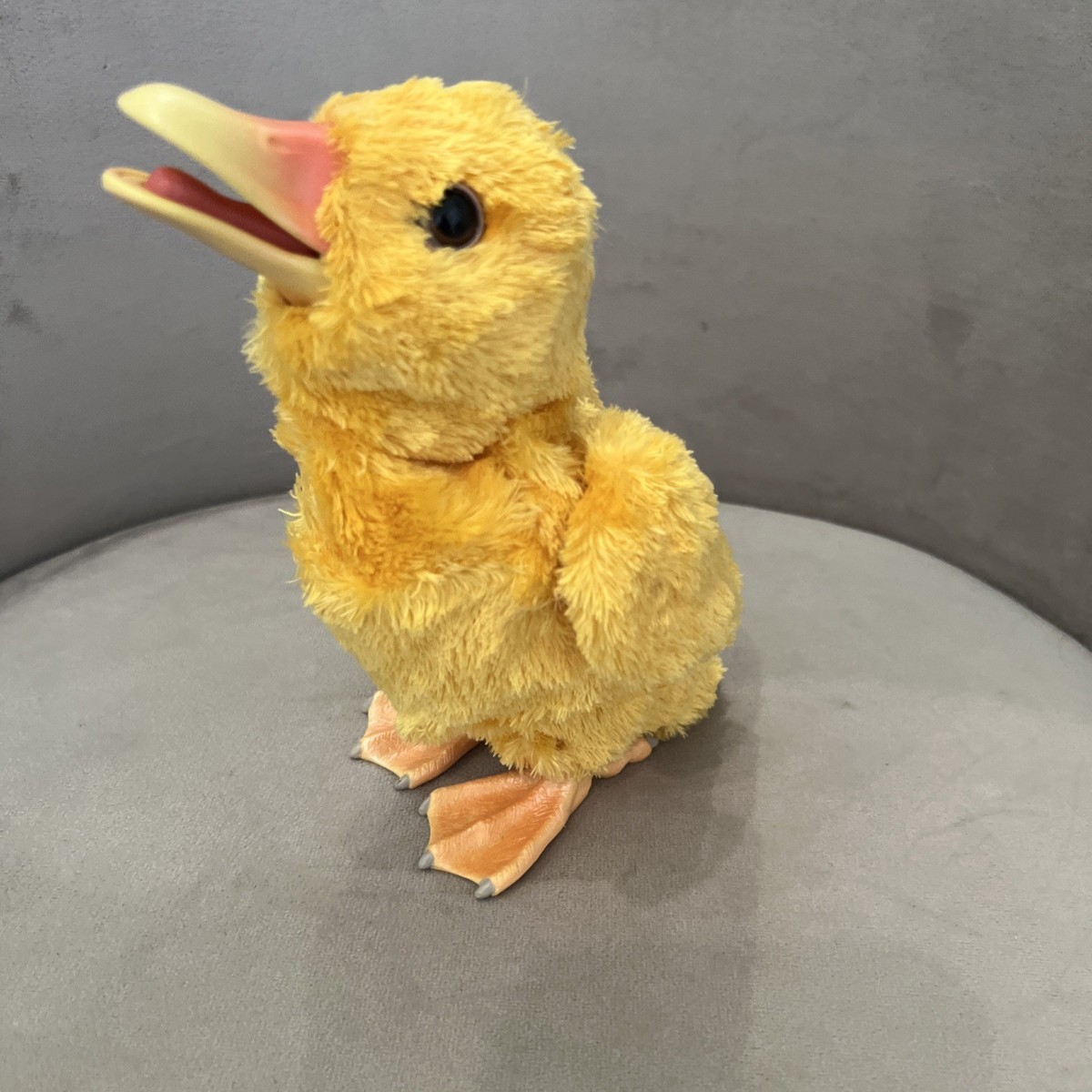 FurReal Friends Yellow Duck Duckling Newborn Baby Bird 2008 Hasbro