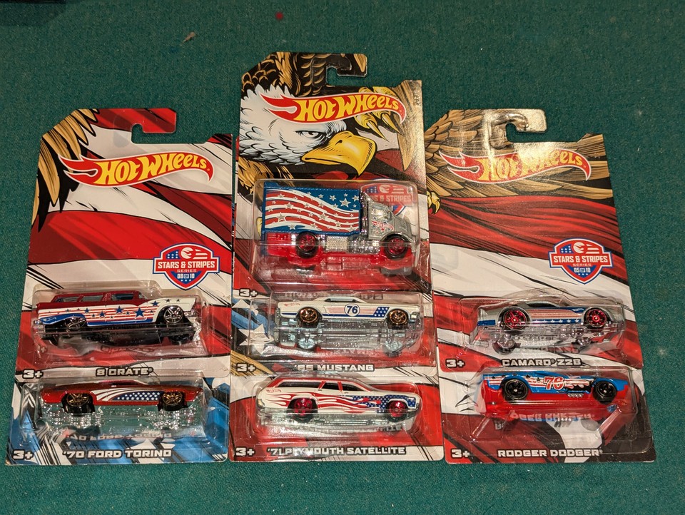 2016 Hot Wheels Stars & Stripes CAMARO 8 CRATE RODGER DODGER MUSTANG SATELLITE +