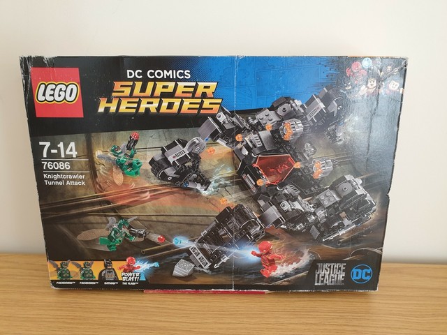 lego super heroes 76083