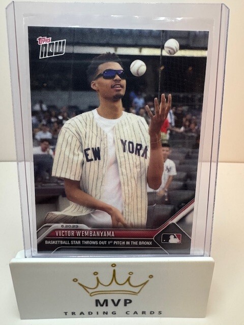 2023 Topps Now Victor Wembanyama #472 RC First Pitch Yankees Spurs