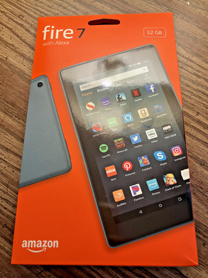 Amazon Fire 7 Tablet (9th Generation) 32 GB, Wi-Fi, 7'' Display - Twilight Blue