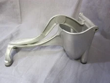 Vintage Wear-Ever Juicer Orange Citrus Squeezer Hand Press - Without Pivot Pin
