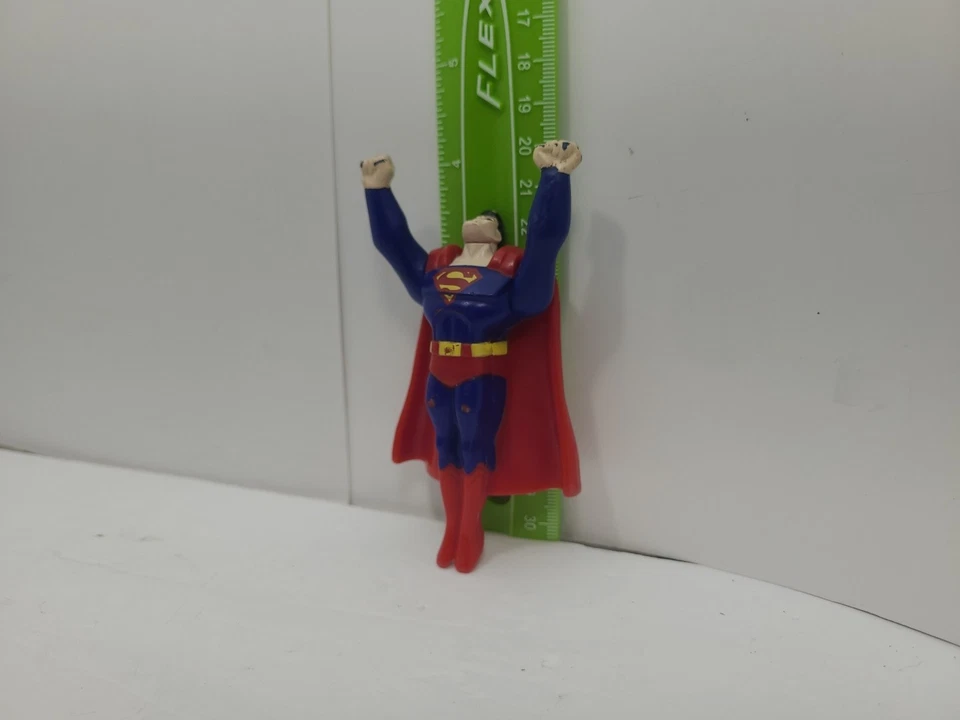 Vintage 1997 Burger King SUPERMAN The Animated Series Action Figure Meal Toy - Image 3 of 4
