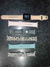 Apple Watch Series 6 40mm  extra bands  