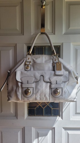 Coach Sydney Bone White Color Leather Bowler Dome Satchel Bag Rare MSRP $698 - Picture 15 of 16