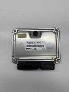 Volkswagen Passat B5.5 2001 3B1907401B Motorsteuergerät Modul ECU DRA23004
