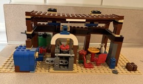 Lego SpongeBob 3825 Krusty Krab Set 99% Complete