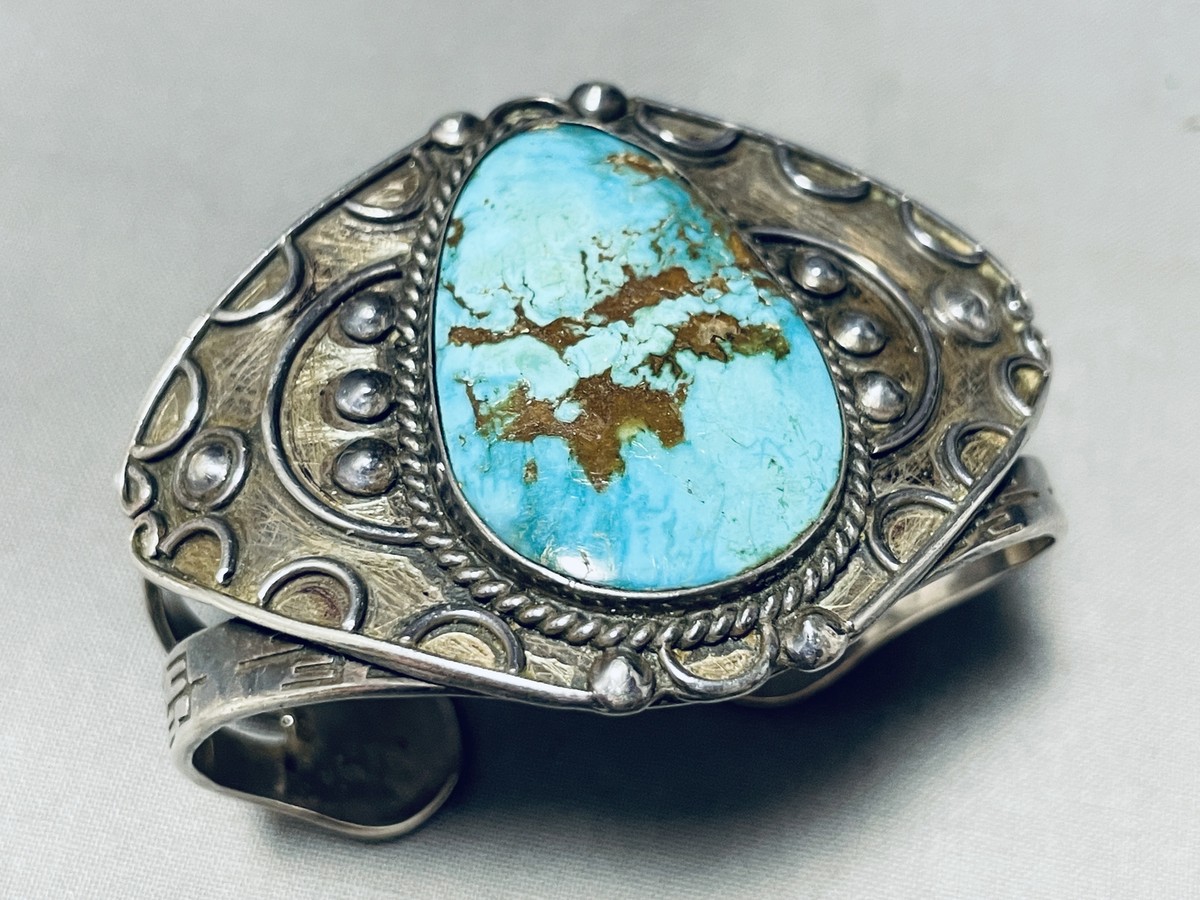 MUSEUM QUALITY EARLY VINTAGE NAVAJO TURQUOISE STERLING SILVER