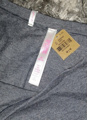 NeW Vs pink cotton boyshort Panty Size medium shamrock graphic logo - Picture 3 of 3