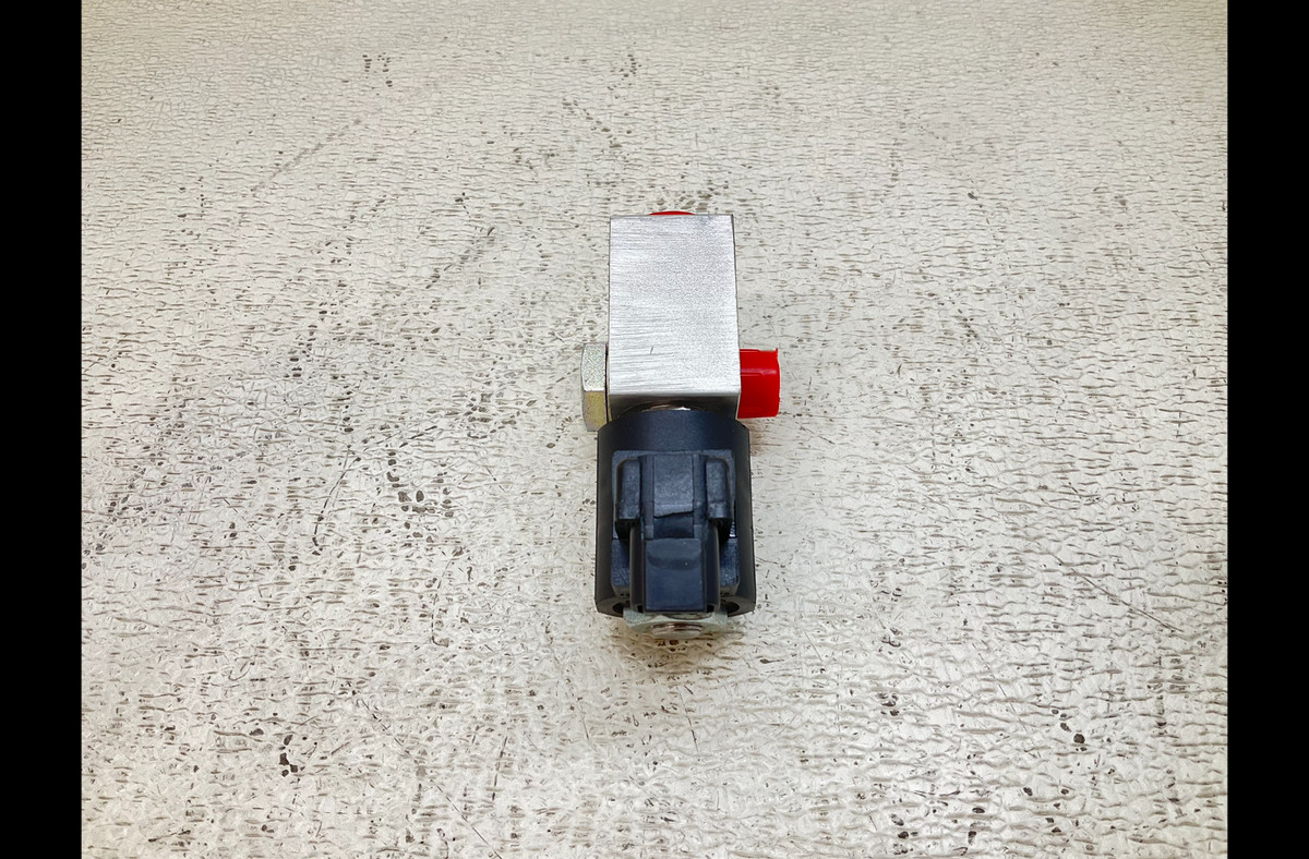 Jacobsen 4329226 Hydraulic Wing Lock Solenoid Valve 63823002 New 