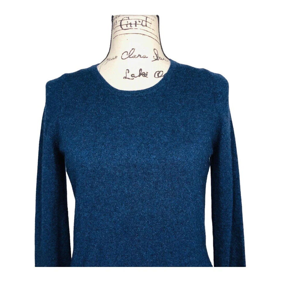 Jersey M&S Autógrafo 100% Cachemira Talla Pequeña Reino Unido 12 Azul Marino Ligero Foto 2 de 4