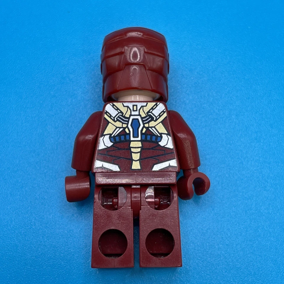 Lego Star Wars Iron Man Mark 17 Minifigure 76008 Heartbreaker Armor - Image 2 of 4