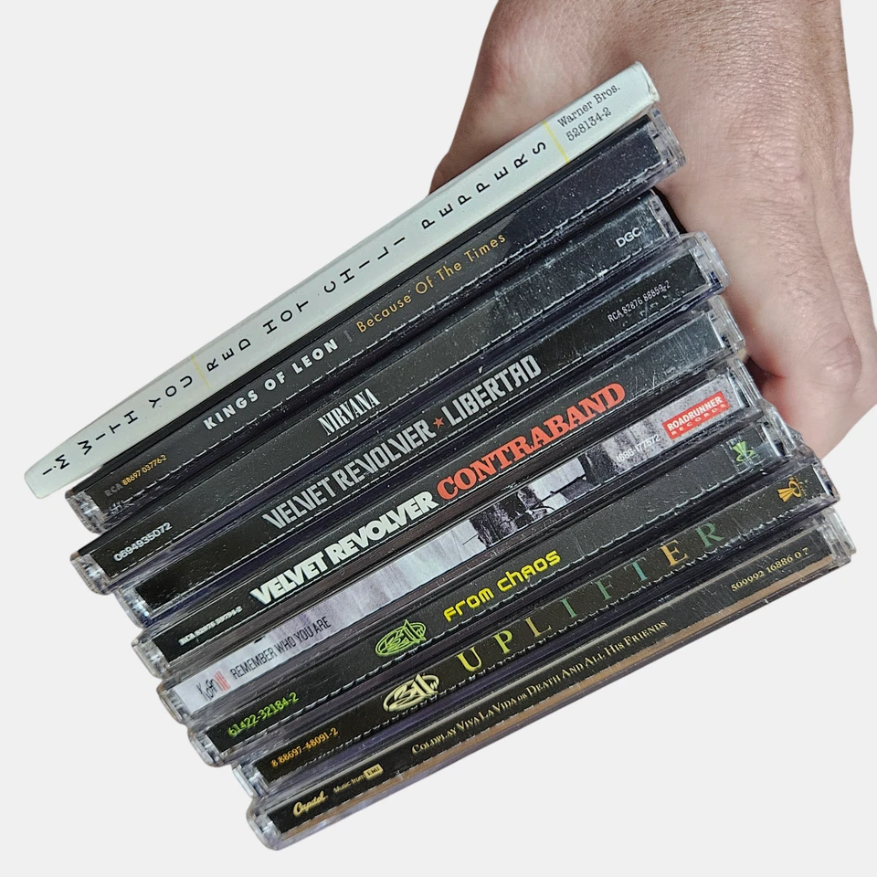 Lot of 9 Rock Grunge Metal CDs -Coldplay, Kings of Leon,Nirvana, Velvet Revolver Foto 2 de 4