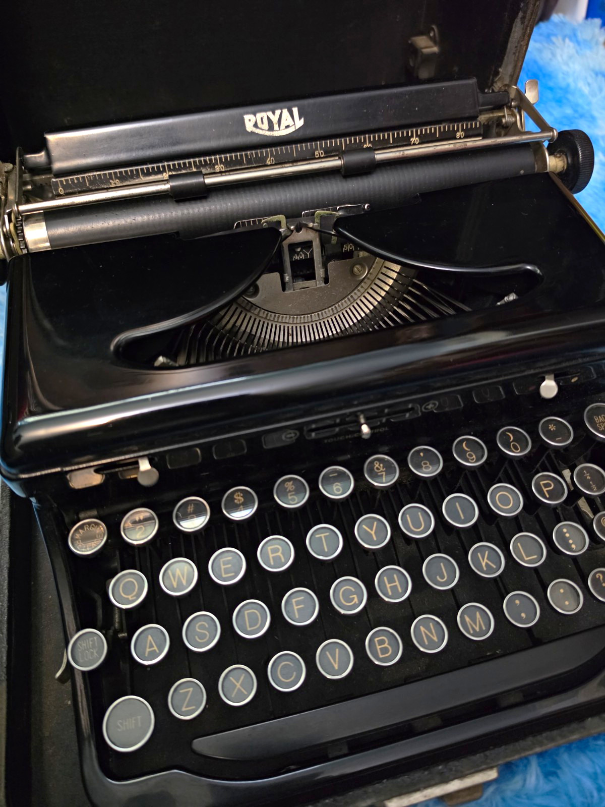 1930s Royal Model O Manual Typewriter