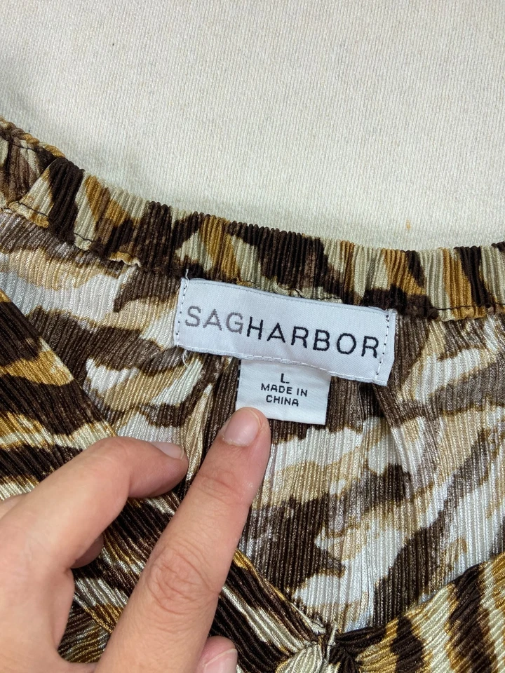 Sag Harbor Womens Size L Blouse Tiger Animal Print Flowy Flutter Sleeves Texture — 第 3/4 张图片