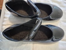 Girl's tap dancing shoes Size 12 1/2 Medium