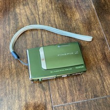 FUJIFILM FINEPIX Z10fd Green Digital Camera Broken screen