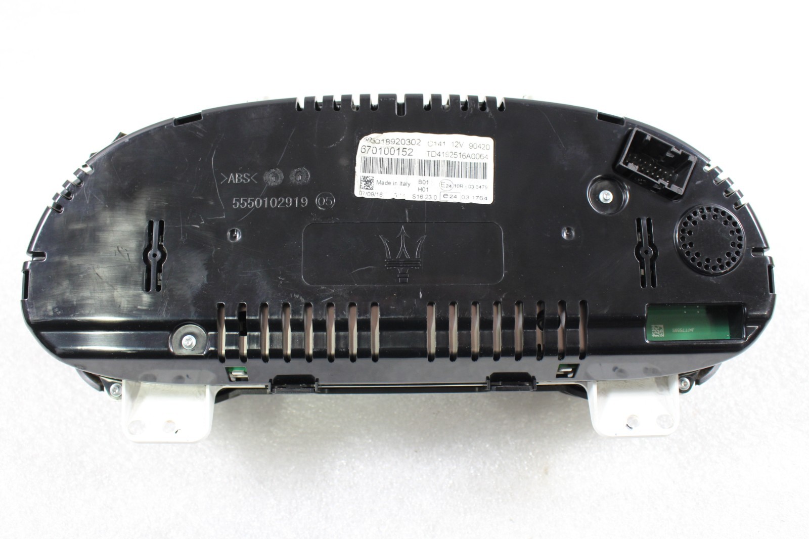 Maserati Ghibli, Speedometer / Head Cluster, Used P/N 670100152