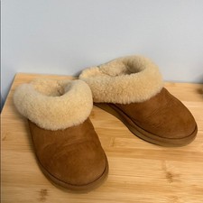 Overland Size 6 Women's Alyssa Australian Merino Sheepskin Scuff Slippers