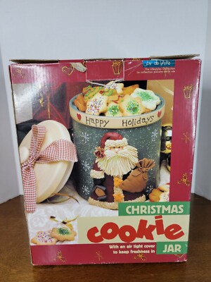 Joie de Vivre 3D Santa crock cookie jar airtight lid Christmas New in box