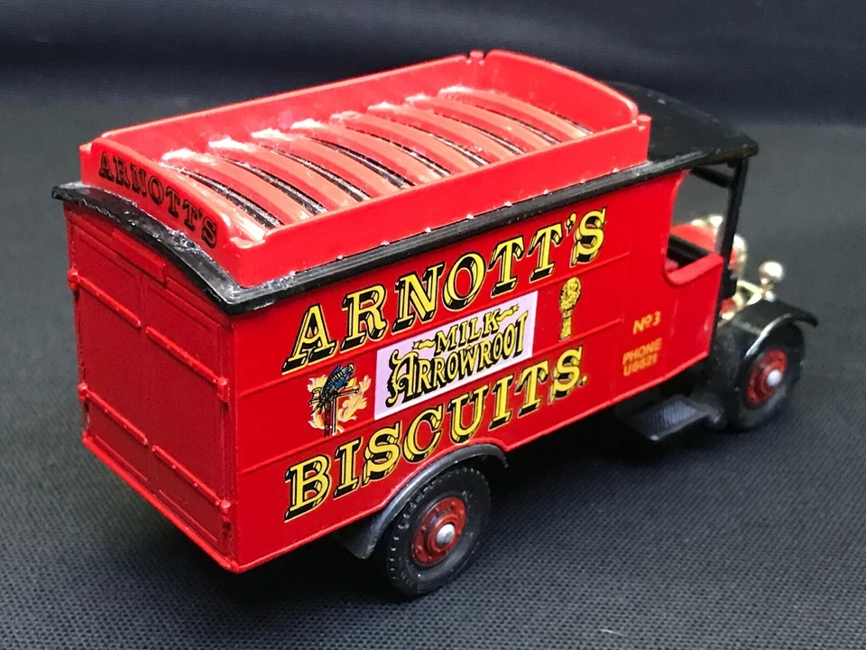 Corgi Arnott's Biscuit Truck Diecast Scale 1:43 Made in Great Britain - Image 4 of 4