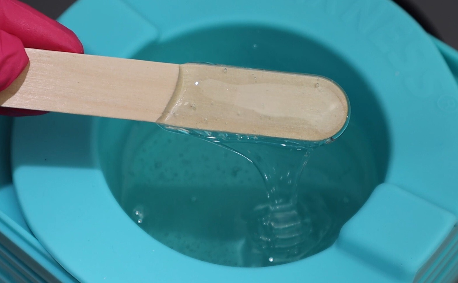 Waxness Sensi Clear Rosin Free Hard Wax Hypoallergenic 2.2 lb Made in Italy