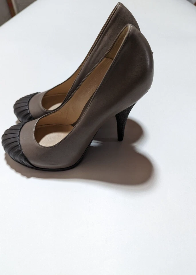 Fendi Womens Stiletto Heel Pumps Leather and Rubber Cap Toe Tan Brown Black - Image 2 of 4