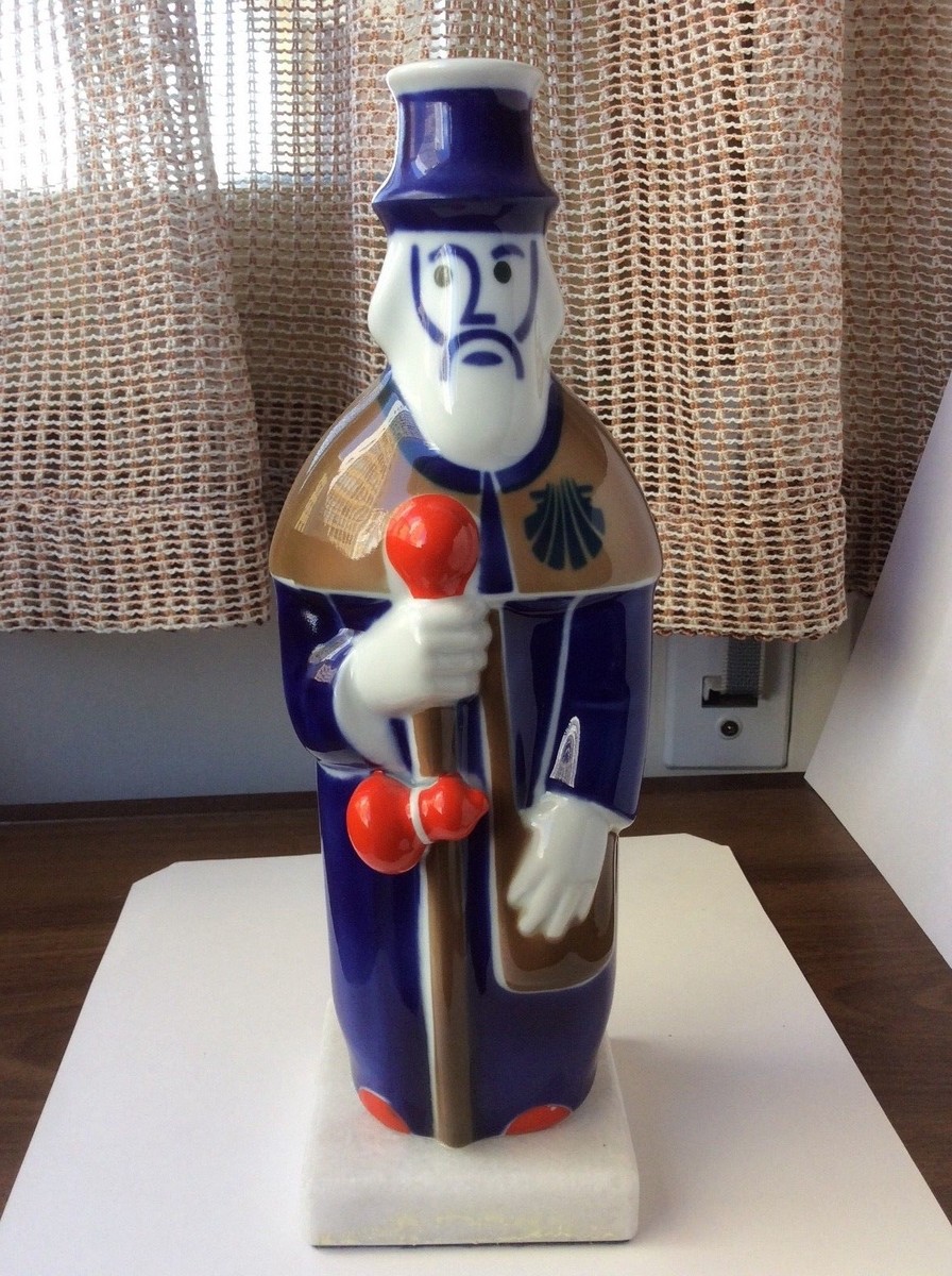Figura de porcelana de Sargadelos Peregrino)
