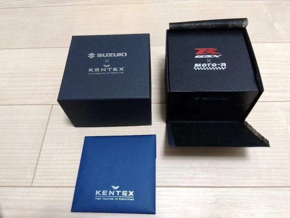 Reloj colaboración KENTEX SUZUKI MOTO-R GSX-R cantidad limitada 300 piezas Foto 4 de 4