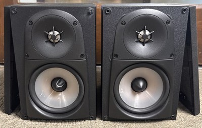 Paradigm Cinema Micro V3 Bookshelf Speakers (Cinema-Grade Sound)   Pair Decent
